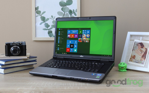 Fujitsu LifeBook E752 / 15-cali / Intel Core i5 / Windows 10 Fujitsu LifeBook E752 / 15-cali / Intel Core i5 / Windows 10