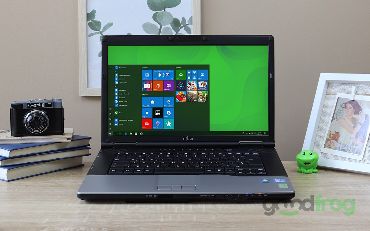 Fujitsu LifeBook E752 / 15-cali / Intel Core i5 / Windows 10 Fujitsu LifeBook E752 / 15-cali / Intel Core i5 / Windows 10