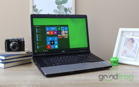 Fujitsu LifeBook E752 / 15-cali / Intel Core i5 / Windows 10 Fujitsu LifeBook E752 / 15-cali / Intel Core i5 / Windows 10