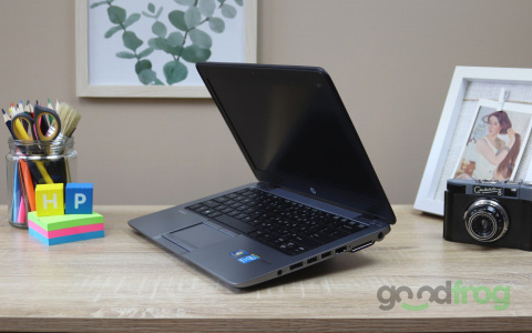HP EliteBook 820 G1 / 12" HD / i5 / 8GB / W10 HP EliteBook 820 G1 / 12" HD / i5 / 8GB / W10