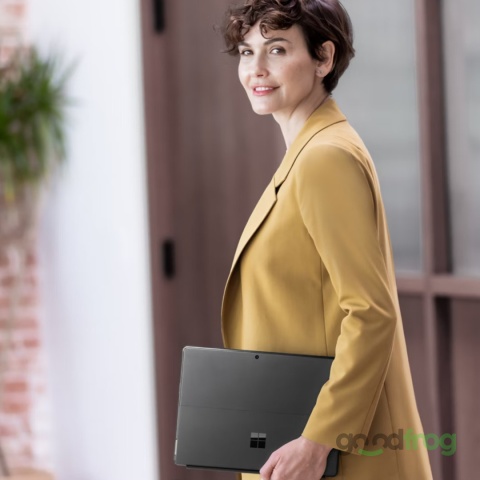 Microsoft Surface Pro X (1876) / 13" 2K / SQ2 / 16GB / SSD 256GB / 11