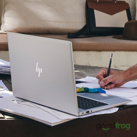 HP EliteBook 850 G8 / 15,6" / TOUCH / i5 / 16GB / SSD / 11 PRO